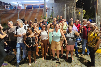 Servidores participam de sessão e pedem diálogo sobre regime de trabalho