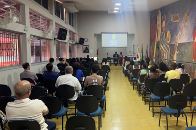 Câmara Municipal de Cataguases realiza formatura dos participantes do Parlamento Jovem